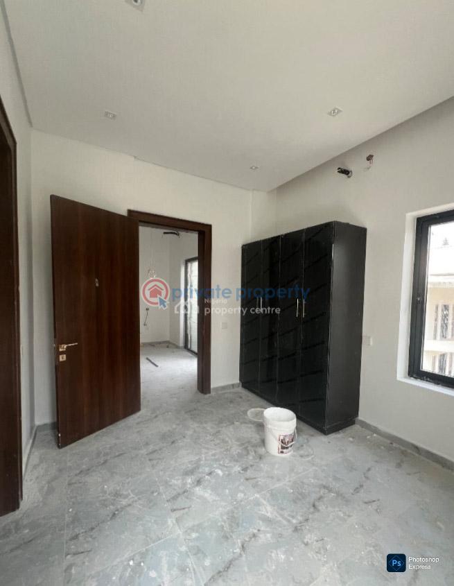 4 bedroom Duplex For Sale Admiralty Way Lekki Phase 1 Lagos - 5