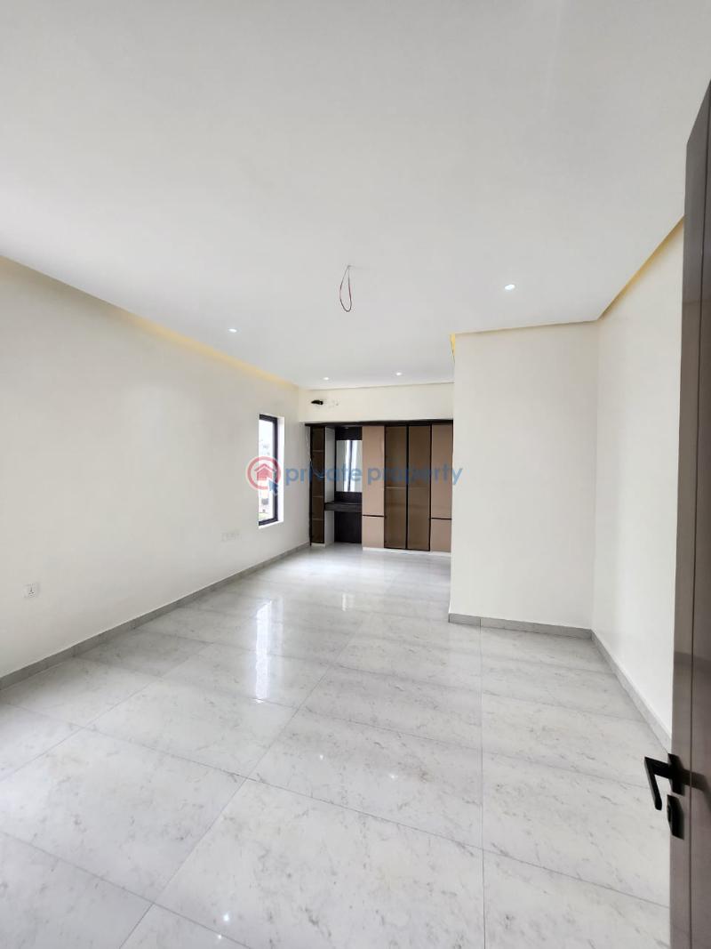 5 bedroom Detached Duplex For Sale Orchid Road Lekki Lagos Along Lekki Expressway Lagos - 11