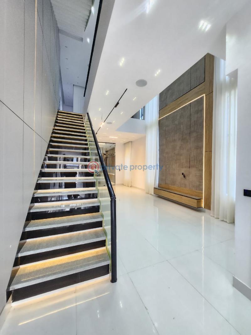 5 bedroom Duplex For Sale Ikota Lekki Lagos - 3