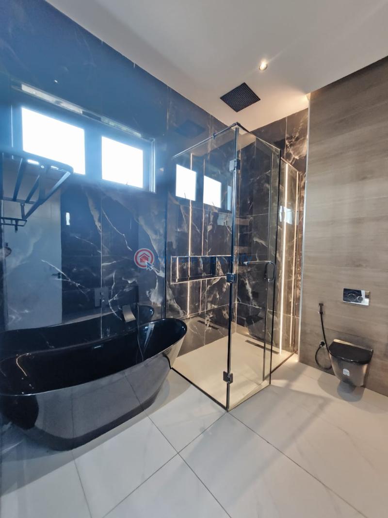 5 bedroom Duplex For Sale Ikota Lekki Lagos - 23