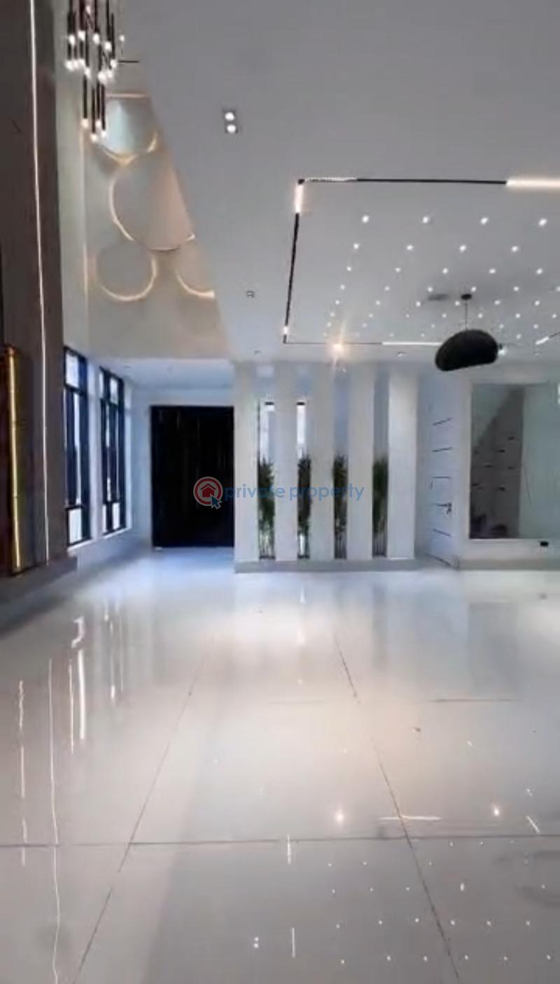 5 bedroom Detached Duplex For Sale Chevron Drive Lekki Lagos - 4
