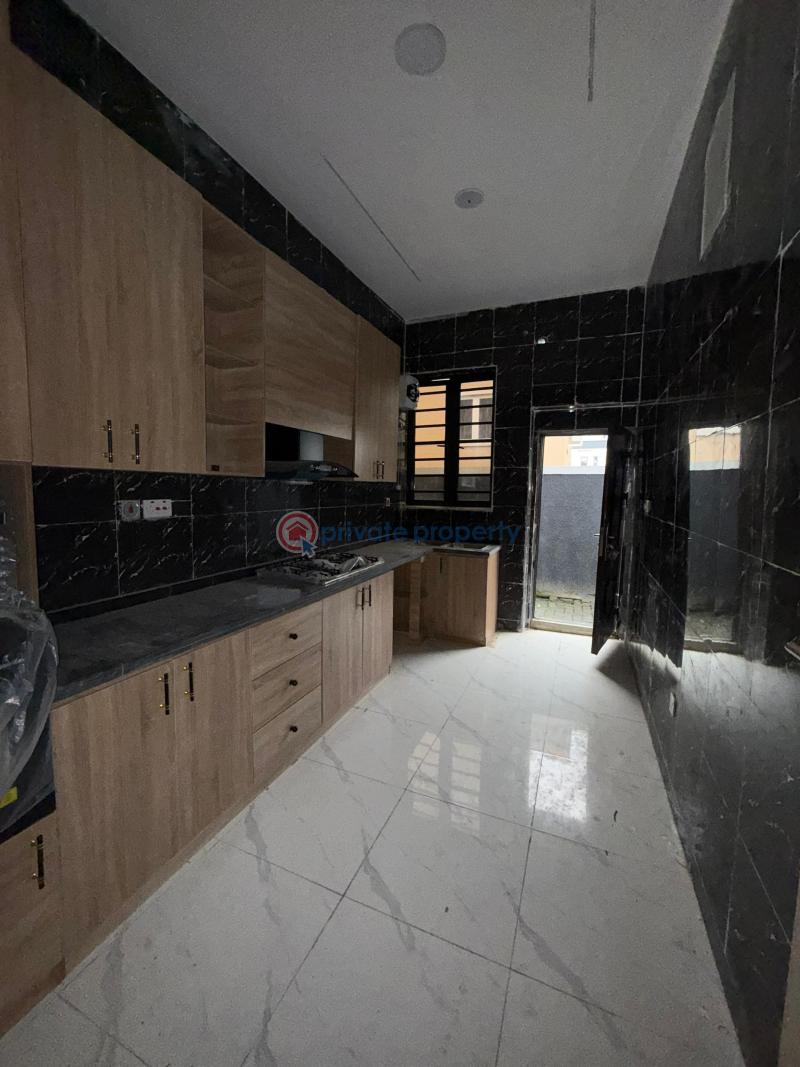 4 bedroom Detached Duplex For Sale Orchid Road Chevron Drive Lekki Lagos - 5