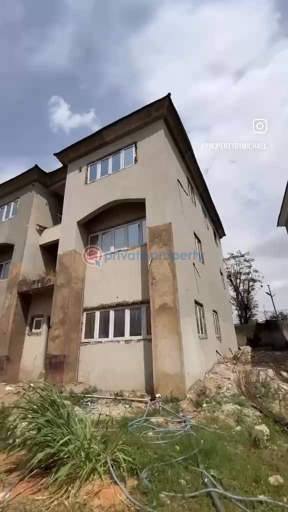 3 bedroom Terraced Duplex For Sale Karmo Abuja Phase 3  - 4