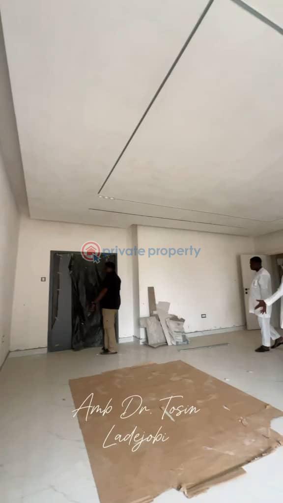 6 bedroom Detached Duplex For Sale Lugbe Abuja Phase 4  - 2