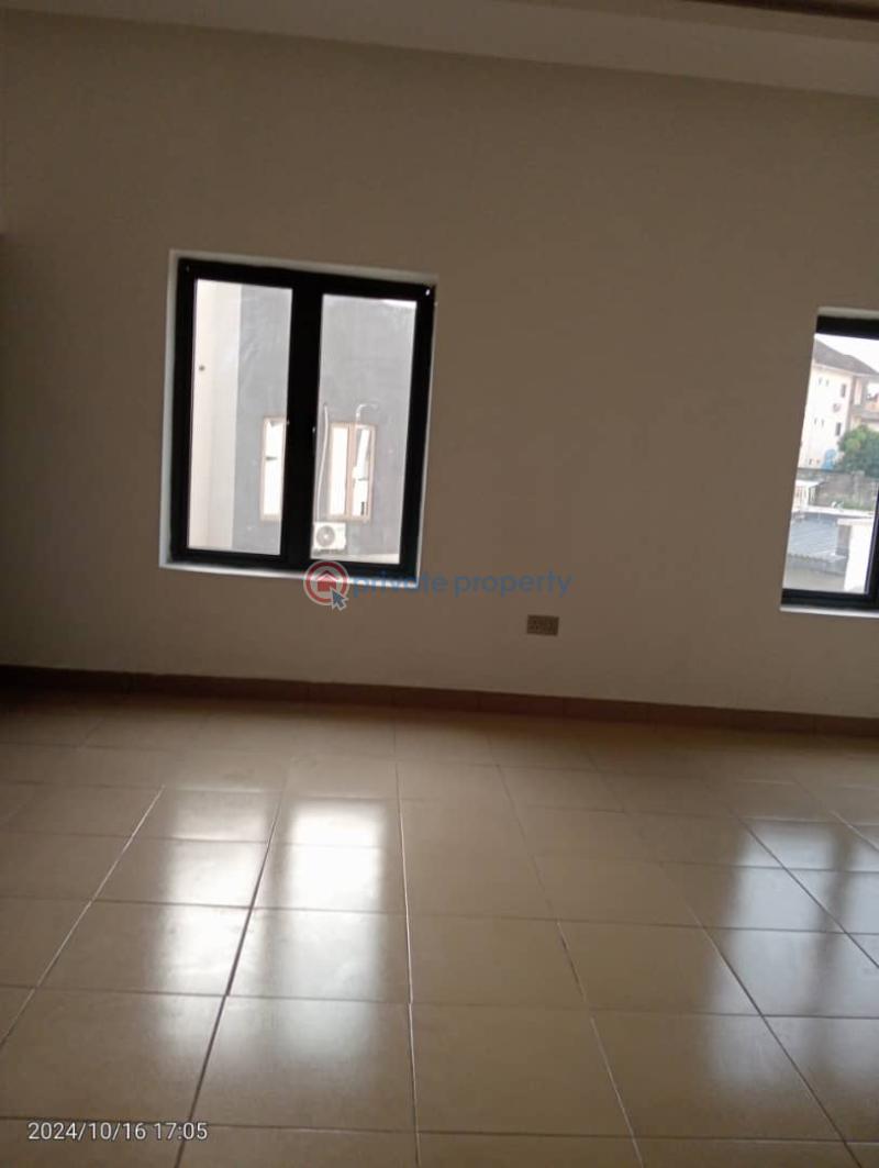 4 bedroom Terraced Duplex For Sale Jahi Abuja Phase 2  - 2