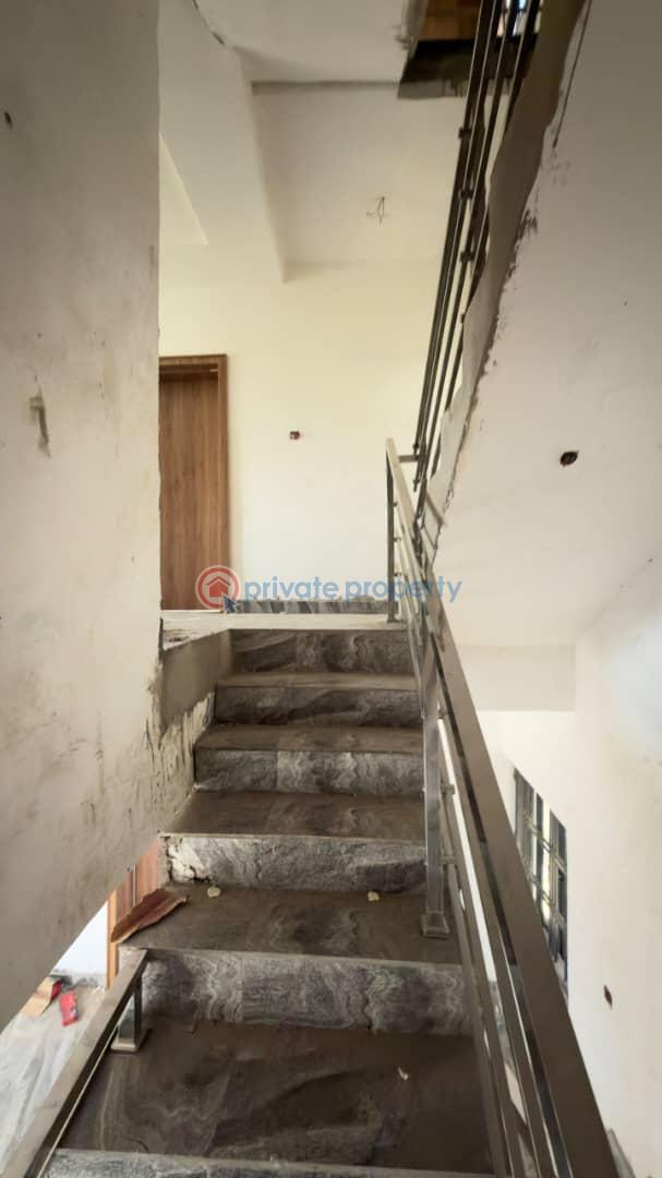 4 bedroom Terraced Duplex For Sale Lugbe Abuja Phase 4  - 8