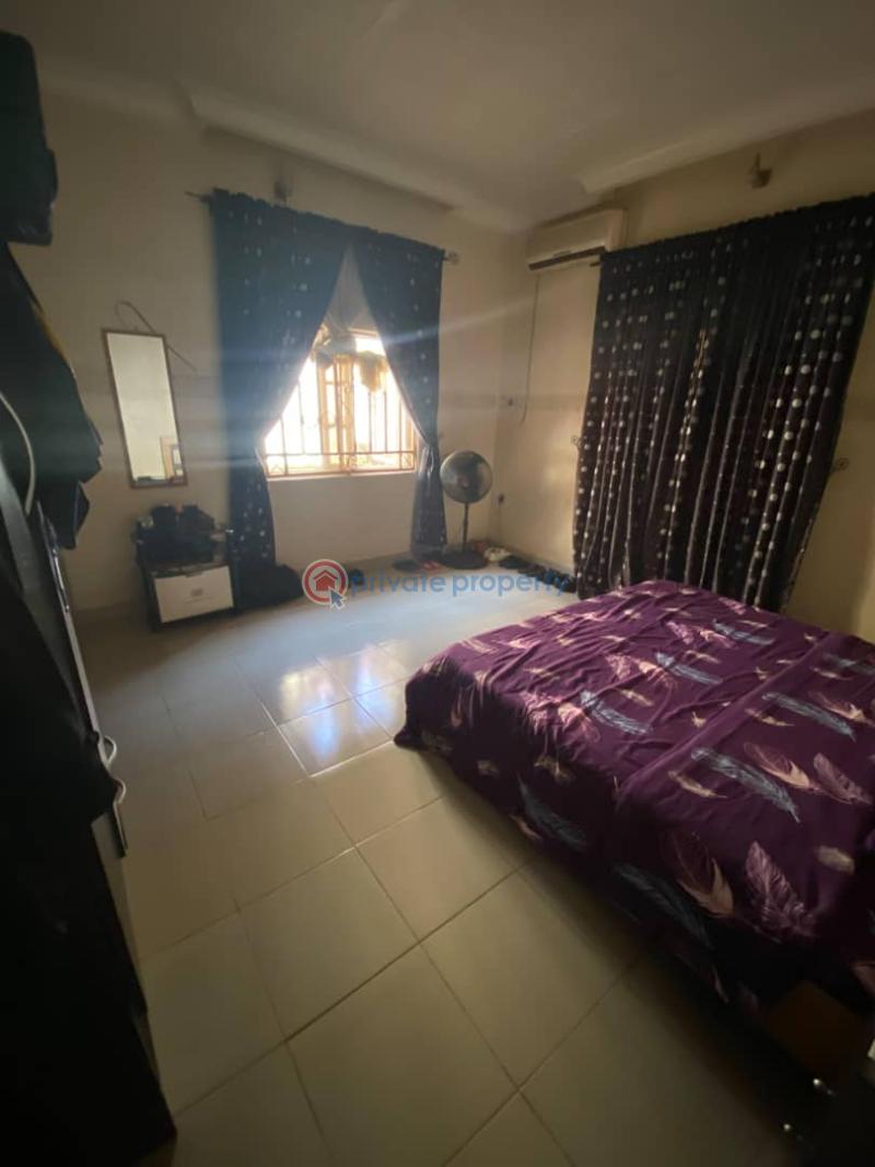 5 bedroom Detached Duplex For Sale Gwarimpa Abuja Phase 3  - 2