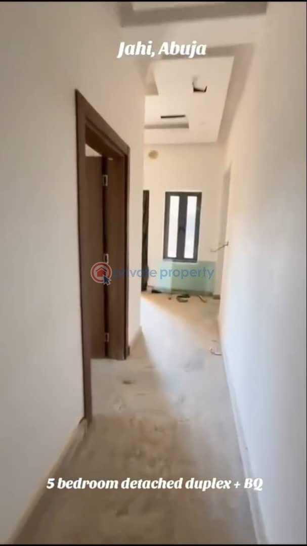 5 bedroom Duplex For Sale Jahi Abuja Phase 2  - 7