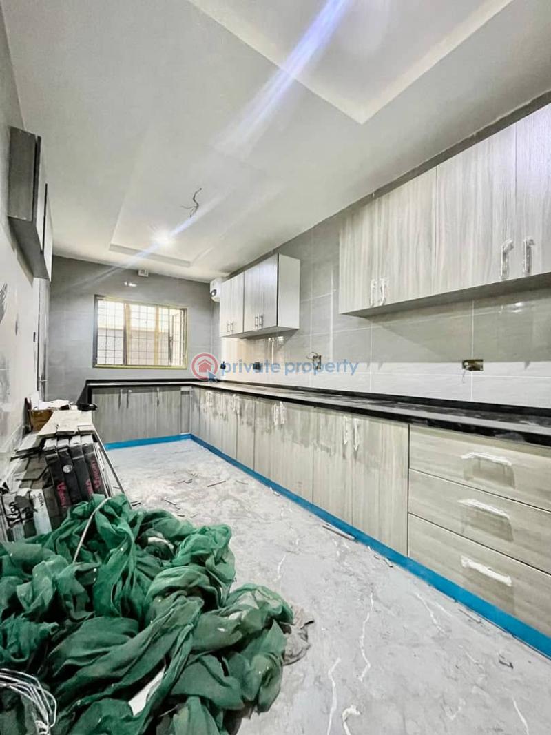 4 bedroom Terraced Duplex For Sale Jahi Abuja Phase 2  - 9