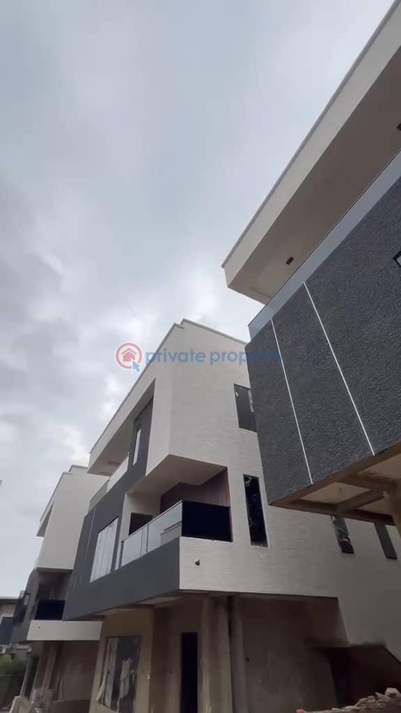 5 bedroom Detached Duplex For Sale Utako Abuja Phase 2  - 2