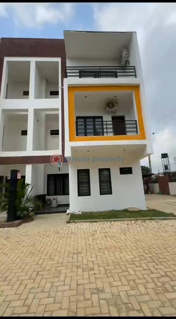 4 bedroom Terraced Duplex For Sale Kado Abuja Phase 2  - 4