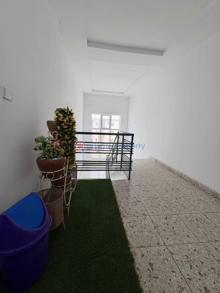 3 bedroom Block Of Flats For Sale Wuye Abuja Phase 2  - 3