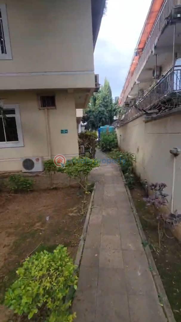 6 bedroom Detached Duplex For Rent Wuse II Abuja Phase 1  - 3