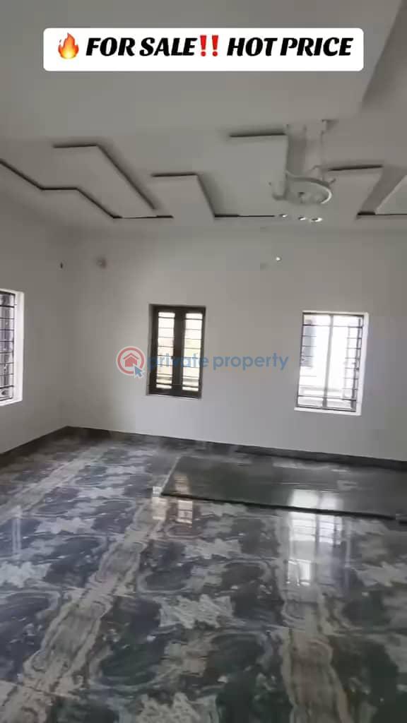 4 bedroom Detached Duplex For Sale Lugbe Abuja Phase 4  - 2