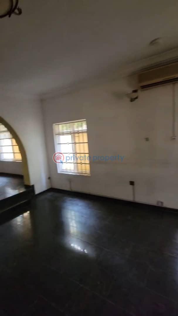 6 bedroom Detached Duplex For Rent Wuse II Abuja Phase 1  - 4