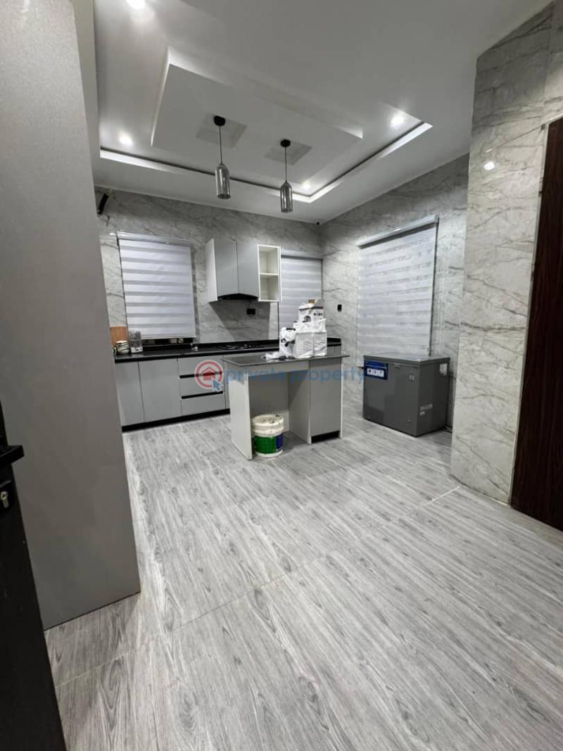 5 bedroom Detached Duplex For Sale Jahi Abuja Phase 2  - 8