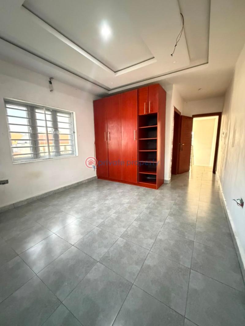 1 bedroom Block Of Flats For Rent Royal View Estate Ikota Lekki Lagos - 1