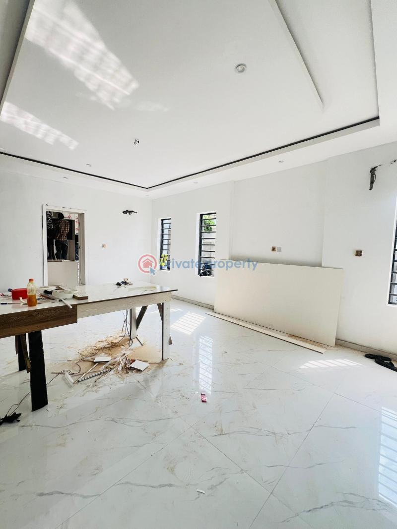 Smartly  built 5 bedroom detached  duplex with bq - 4 5 bedroom Detached Duplex For Sale Magodo GRA Phase 2 Kosofe/Ikosi Lagos - 4