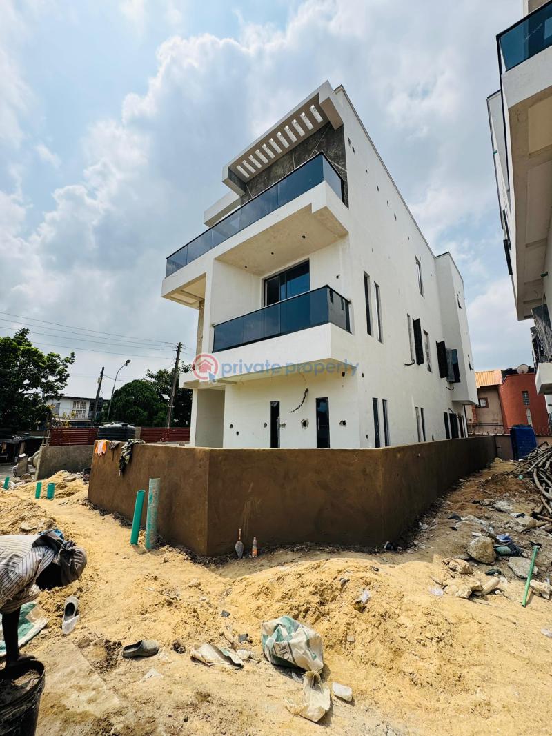 5 bedroom Detached Duplex For Sale Omole Phase 1 Ojodu Lagos - 3