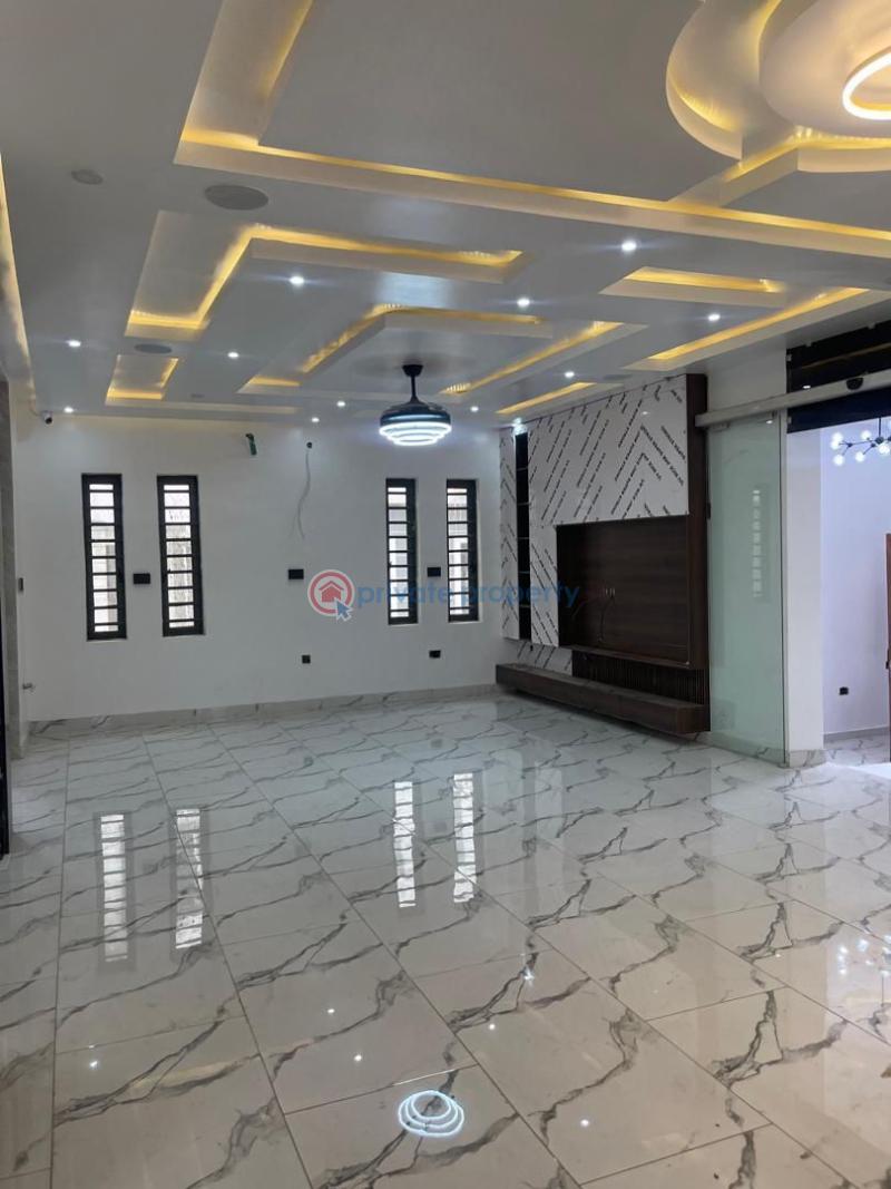 4 bedroom Detached Duplex For Sale Kolapo Ishola Akobo Ibadan Oyo - 1