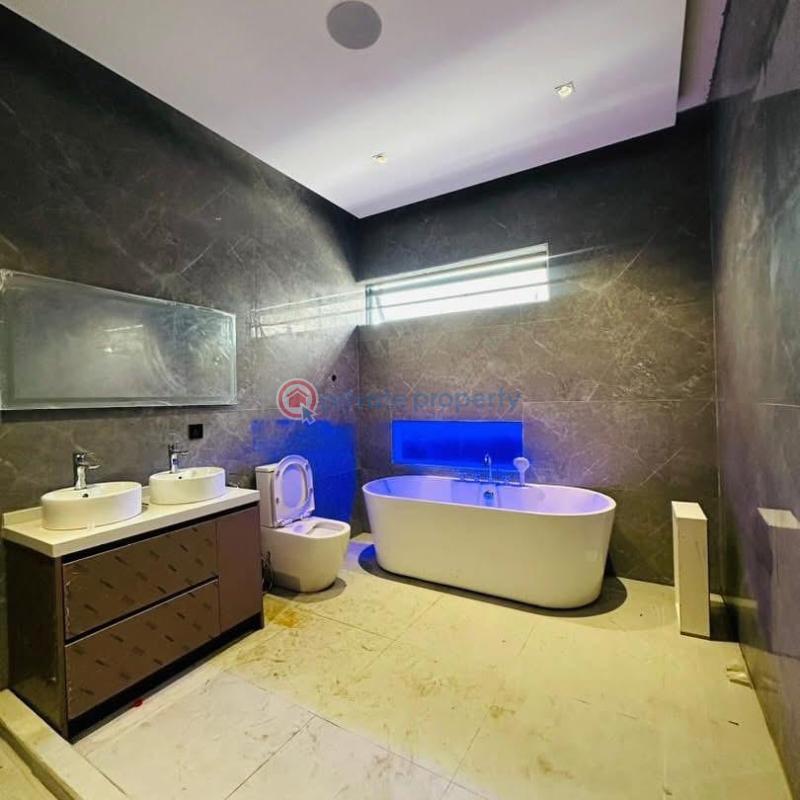 5 bedroom Detached Duplex For Sale Adeniyi Jones Ikeja Lagos - 5