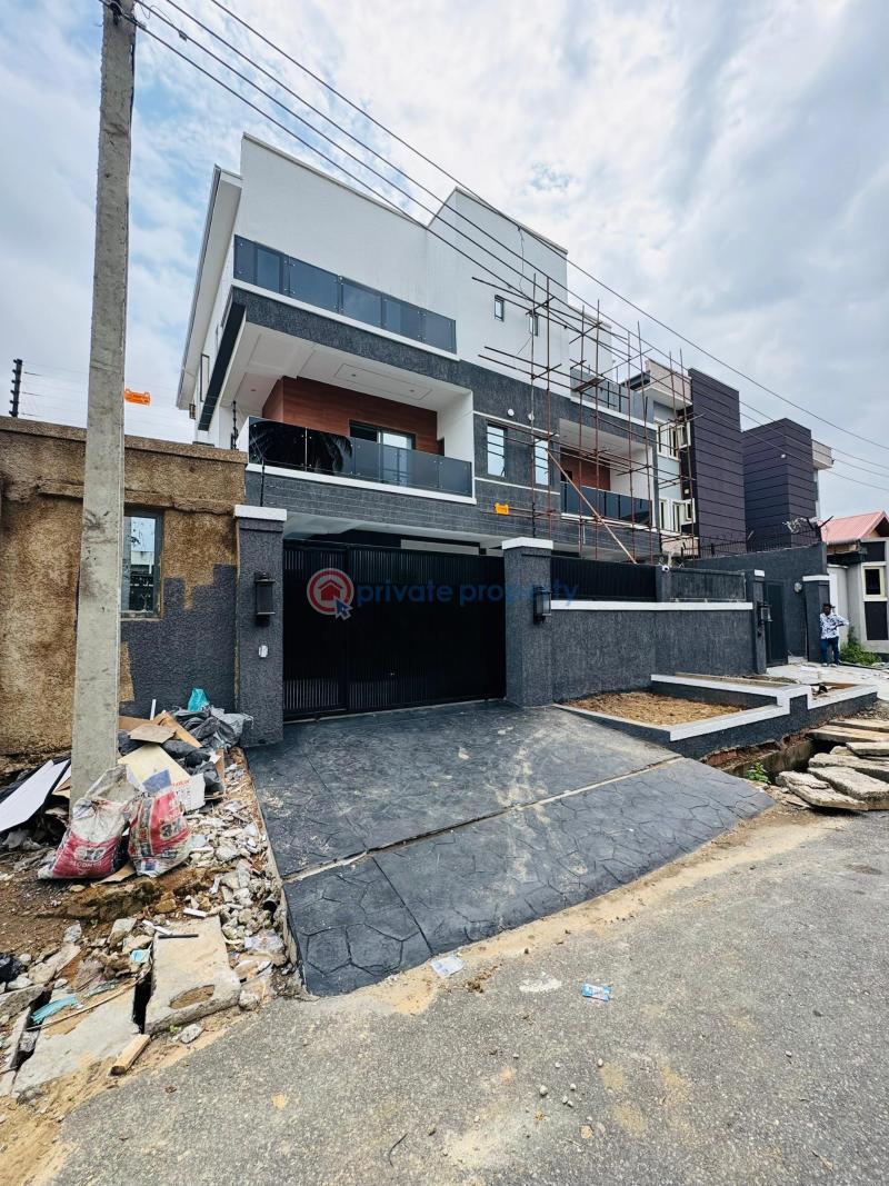 4 bedroom Semi detached Duplex For Sale Smartly Styled 4 Bedroom Semi Detached Dupled With A Room Bq In A Haven Estate Ogudu GRA Lagos - 0