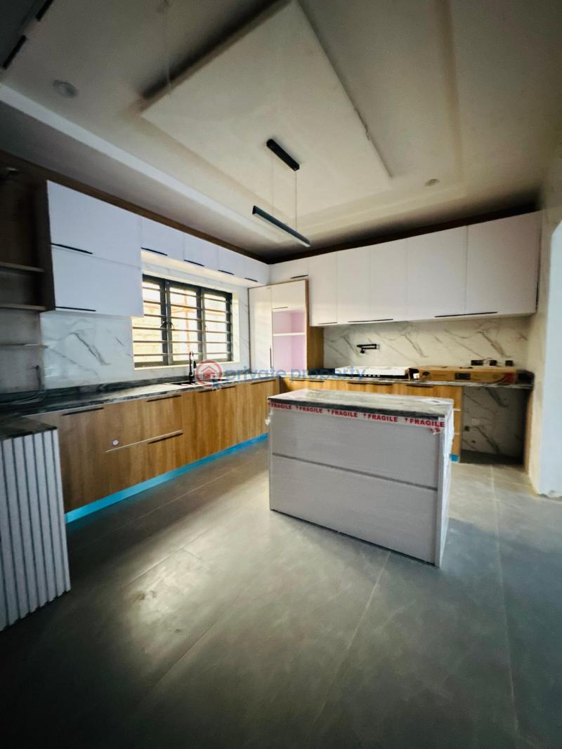4 bedroom Semi detached Duplex For Sale Smartly Styled 4 Bedroom Semi Detached Dupled With A Room Bq In A Haven Estate Ogudu GRA Lagos - 6
