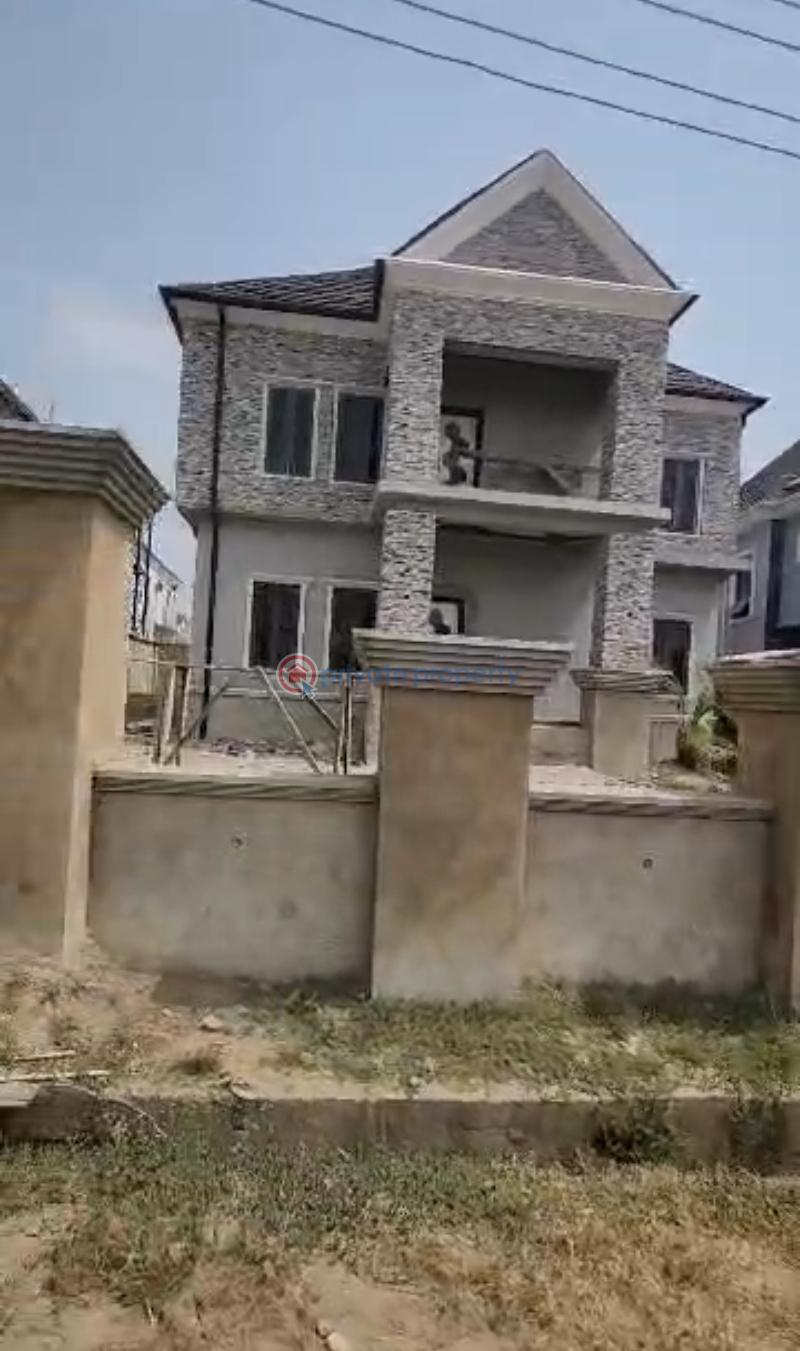 4 bedroom Detached Duplex For Sale Lugbe / By Voice Of Nigeria / Abuja Lugbe Abuja Phase 4  - 1