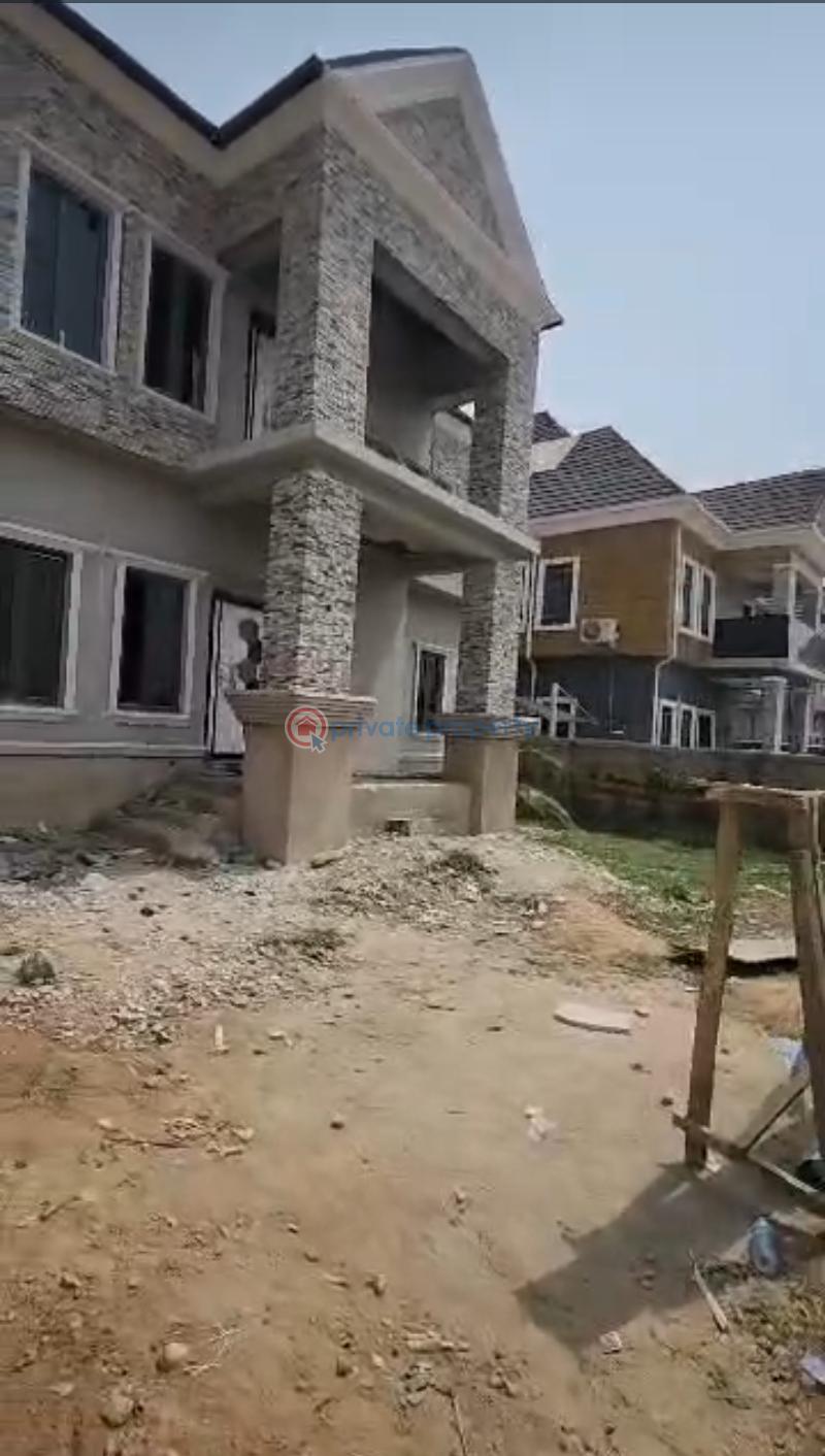 4 bedroom Detached Duplex For Sale Lugbe / By Voice Of Nigeria / Abuja Lugbe Abuja Phase 4  - 2