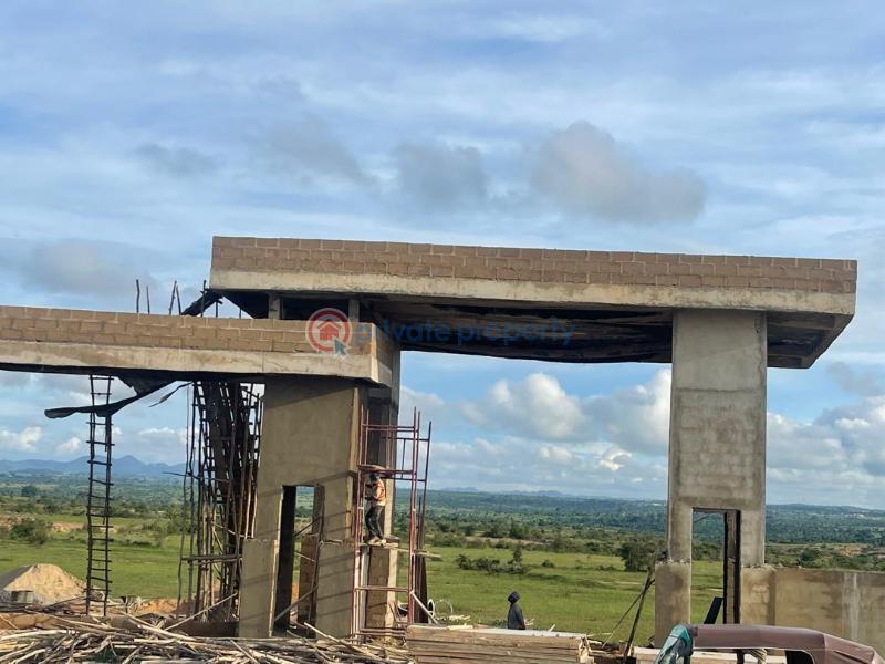 Residential Land For Sale By Rafield / Close Ten Commandment Du District Jos Jos South Plateau - 0