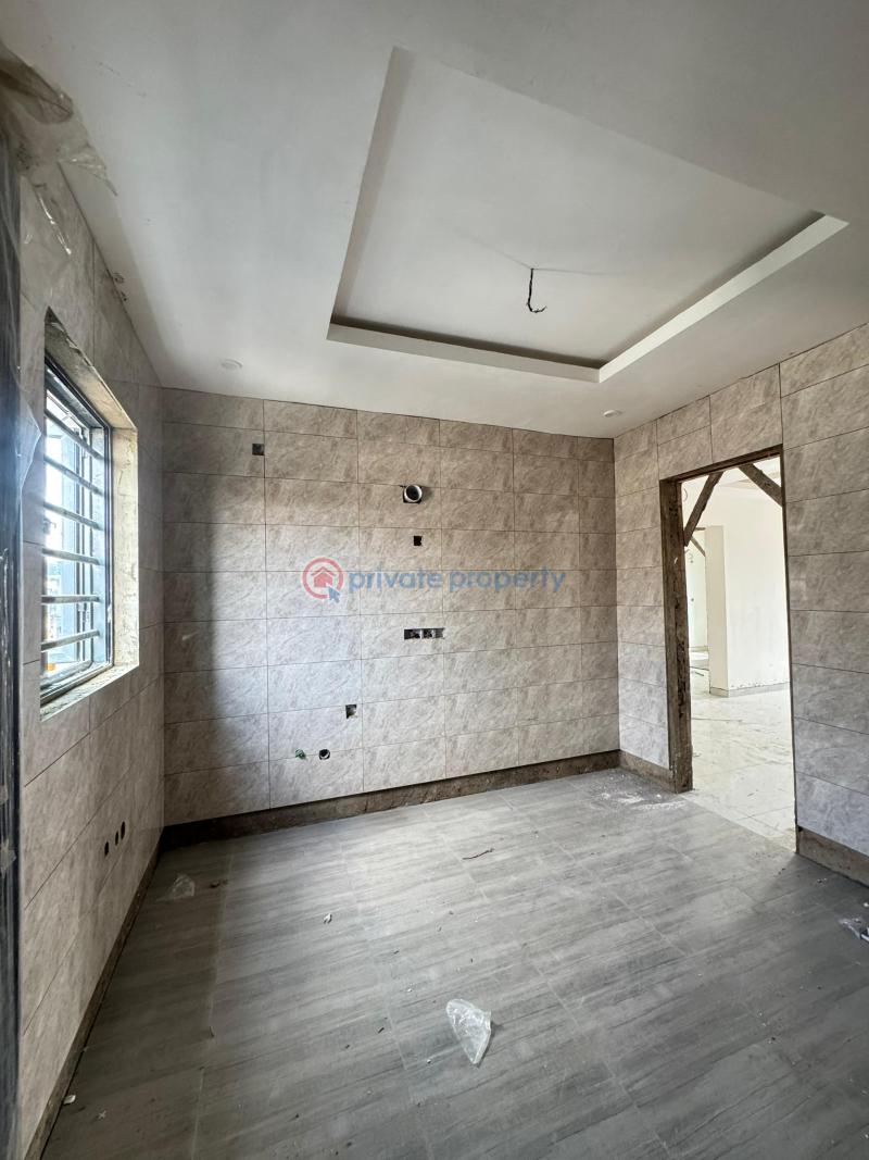 2 bedroom Flat & Apartment For Sale Sabo, Yaba Sabo Yaba Lagos - 2