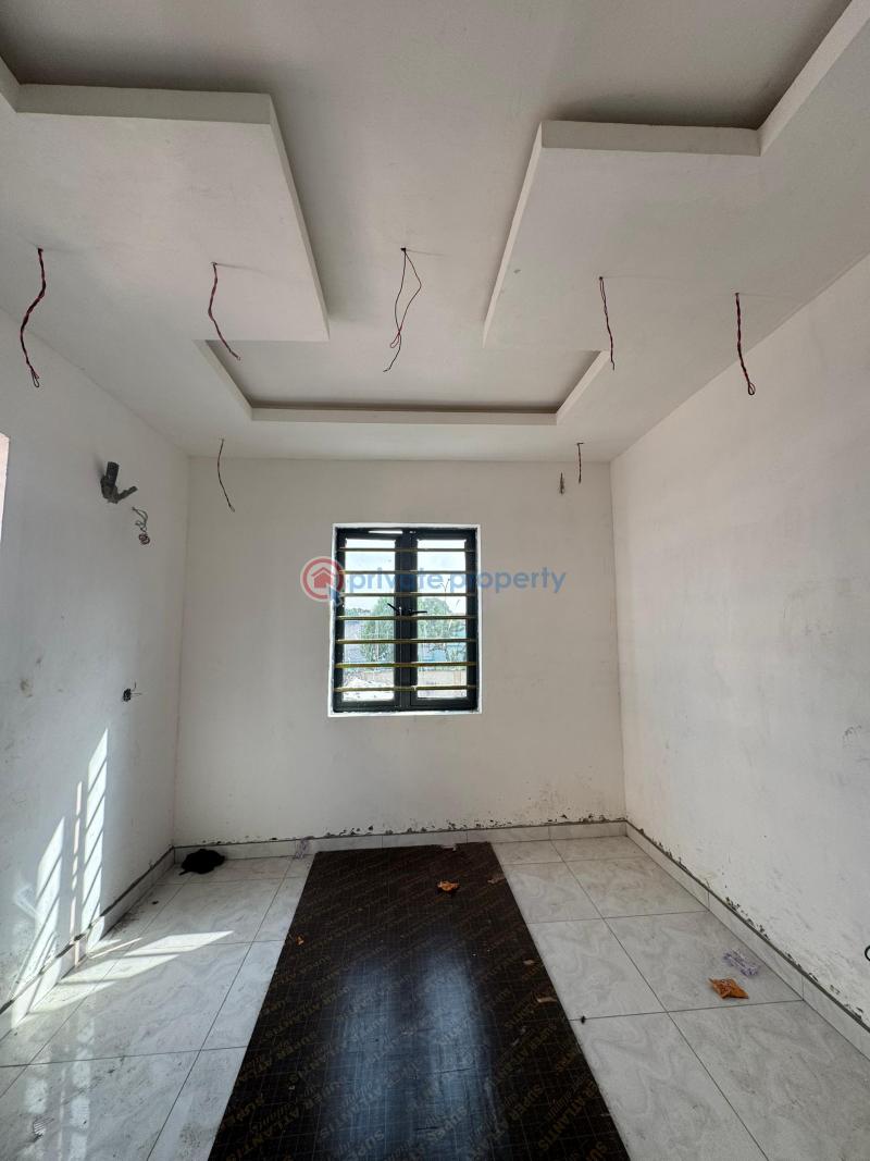 2 bedroom Flat & Apartment For Sale Sabo, Yaba Sabo Yaba Lagos - 4