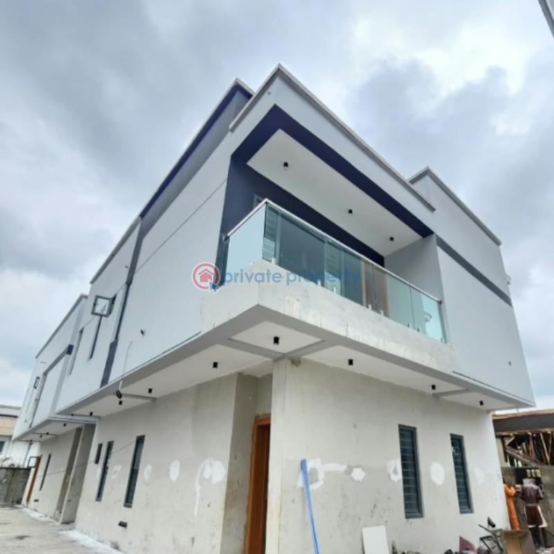 4 bedroom Detached Duplex For Sale Surulere Lagos - 1