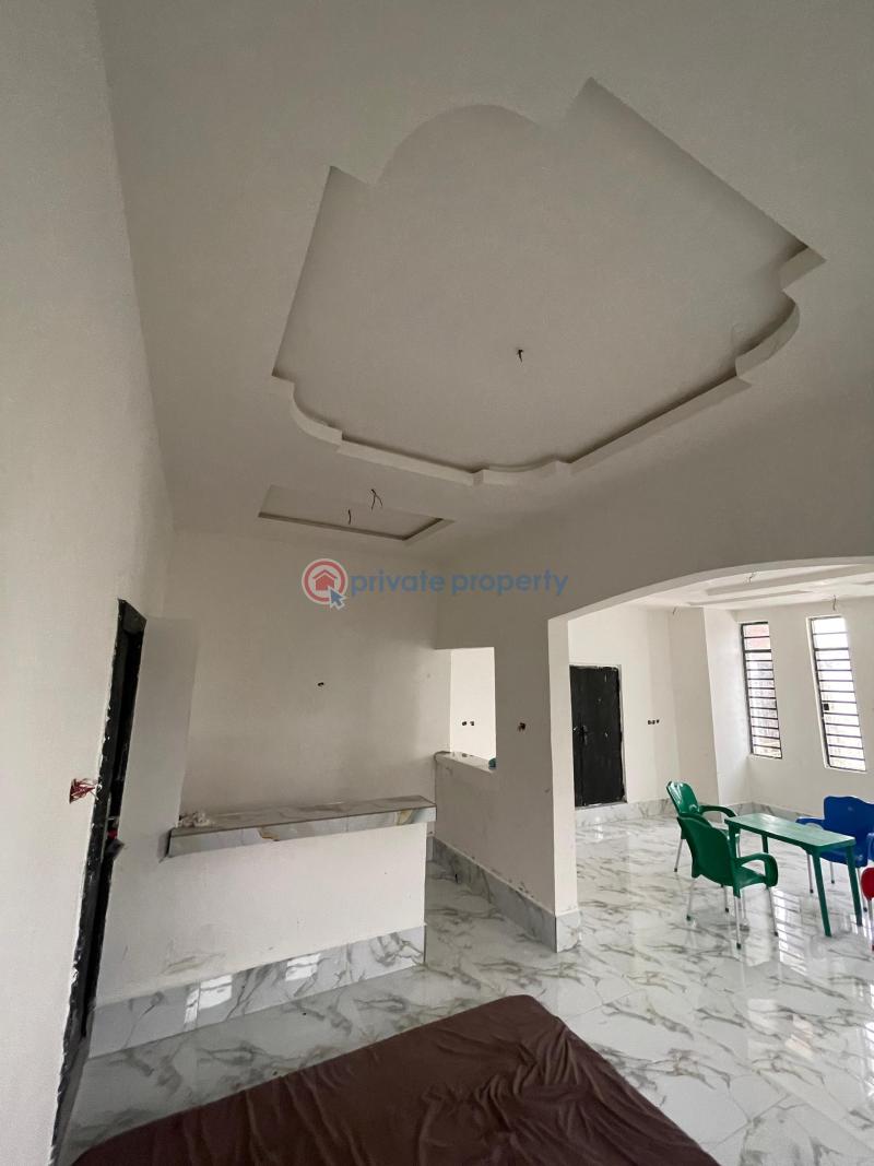 4 bedroom Detached Bungalow For Sale Eneka Port Harcourt Rivers - 2
