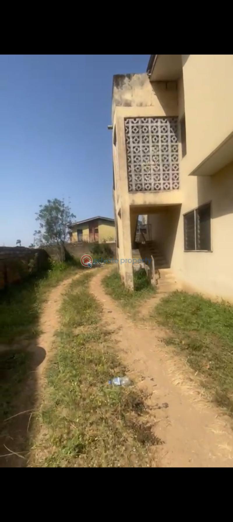 House For Sale Surulere Street, Orogun, Ibadan. Ibadan Oyo - 1