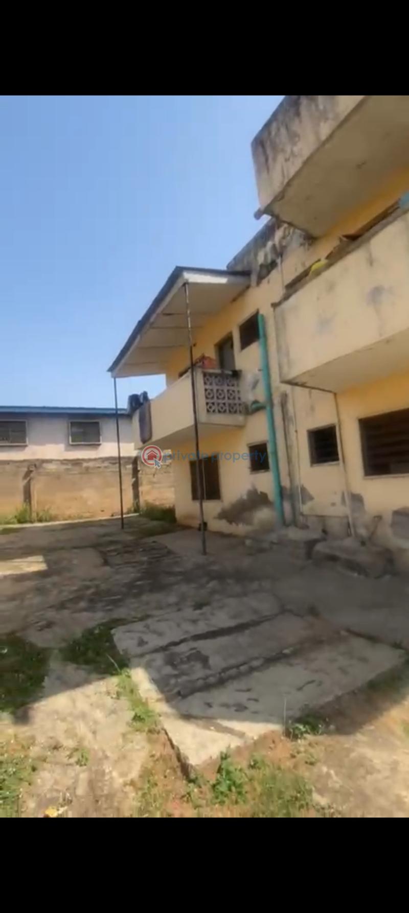 House For Sale Surulere Street, Orogun, Ibadan. Ibadan Oyo - 8