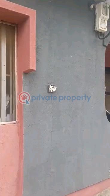 Solid building of block of flats - 21 House For Sale Off Odunalayo Street Via Funsho Owoyemi, Abuleegba Abule Egba Lagos - 21
