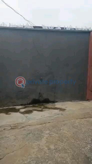 Solid building of block of flats - 12 House For Sale Off Odunalayo Street Via Funsho Owoyemi, Abuleegba Abule Egba Lagos - 12