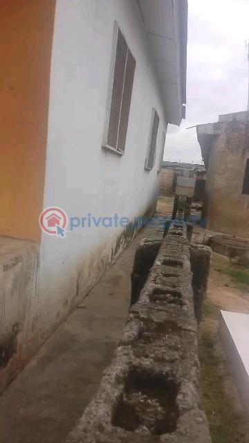 6 bedroom Bungalow For Sale Command, Abule Egba Lagos Abule Egba Lagos - 15