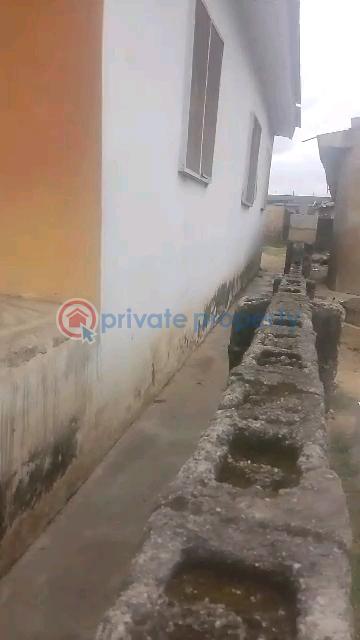 6 bedroom Bungalow For Sale Command, Abule Egba Lagos Abule Egba Lagos - 0
