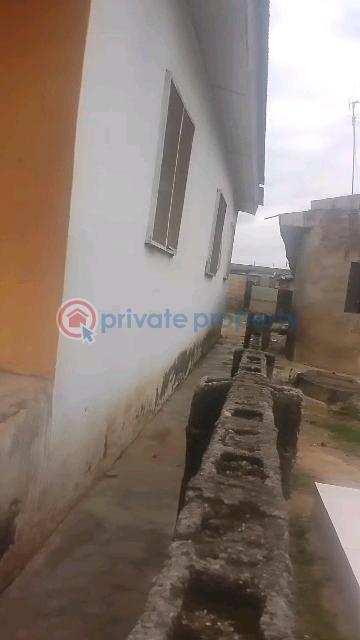 6 bedroom Bungalow For Sale Command, Abule Egba Lagos Abule Egba Lagos - 16