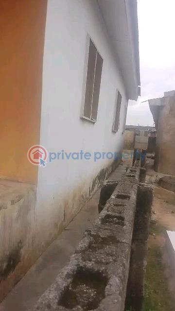 6 bedroom Bungalow For Sale Command, Abule Egba Lagos Abule Egba Lagos - 13