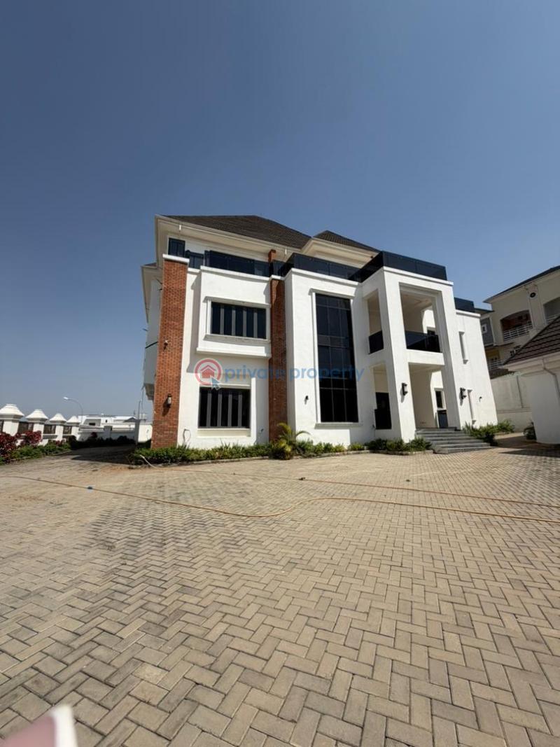 7 bedroom Duplex For Sale Guzape Abuja Phase 1  - 0