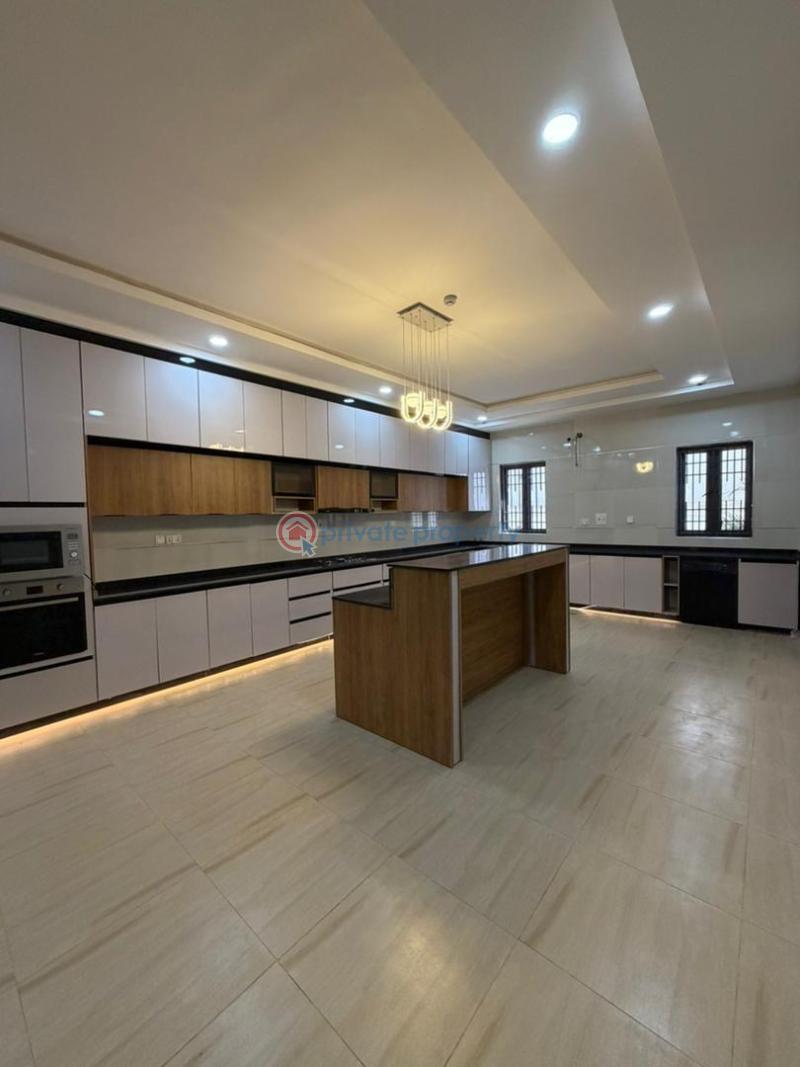 7 bedroom Duplex For Sale Guzape Abuja Phase 1  - 1