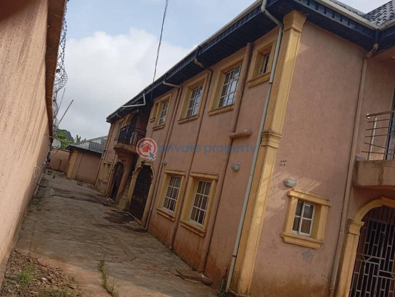 4 bedroom Flat & Apartment For Sale Igando Akesan Alimosho Lagos - 5
