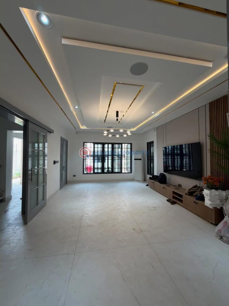 5 bedroom Detached Duplex For Sale Wuse Zone Wuse Abuja Phase 1  - 4