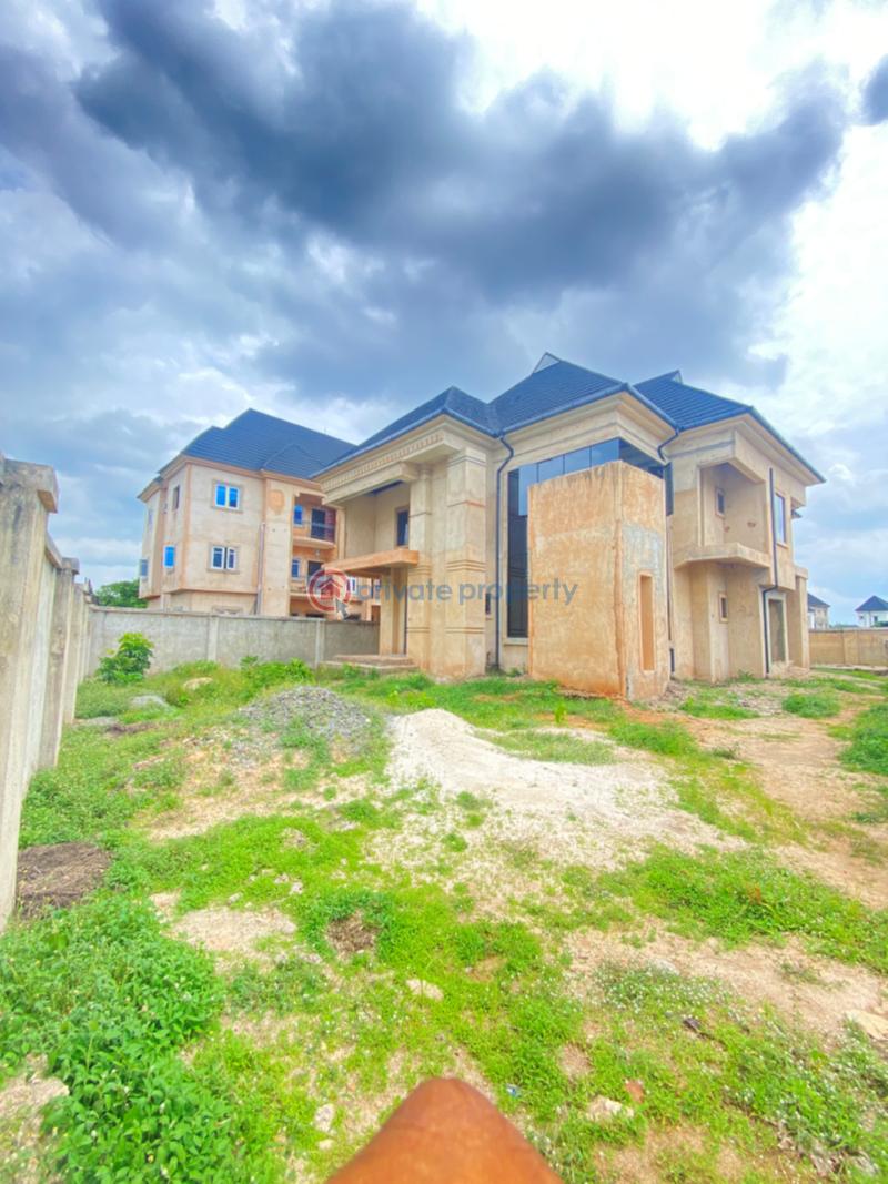 6 bedroom Detached Duplex For Sale Umuosu Naze, Owerri North Lga Owerri Imo - 1