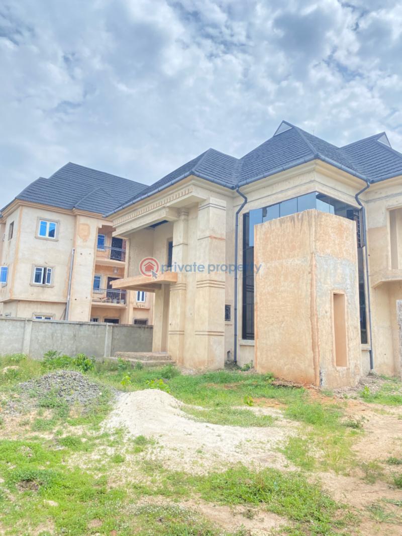 6 bedroom Detached Duplex For Sale Umuosu Naze, Owerri North Lga Owerri Imo - 3