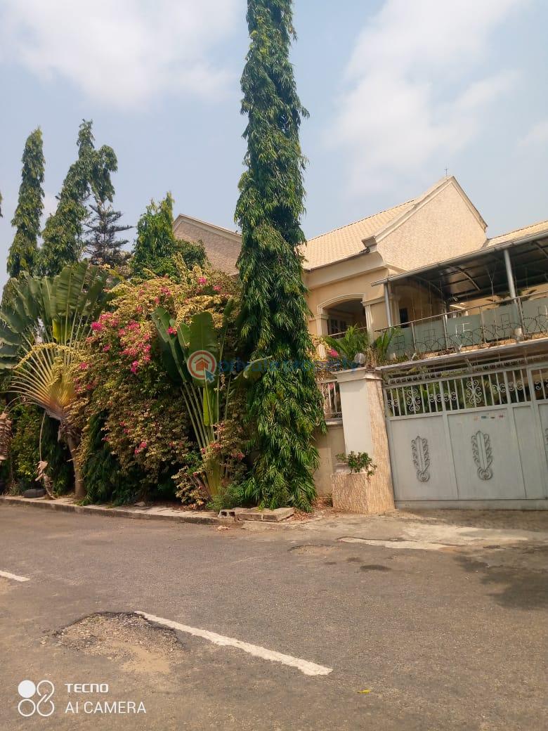 8 bedroom Duplex For Sale Magodo GRA Phase 1 Ojodu Lagos - 4