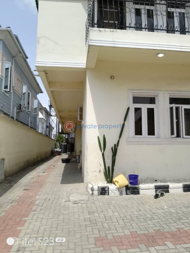 4 bedroom Detached Duplex For Sale Osapa Lekki Lagos - 16